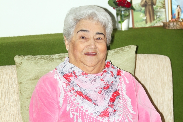 Na semana passada, dia 25, foi o aniversário de dona Júlia Lombardi Moscardini, matriarca da família Moscardini, que aprendemos a admirar e querer bem. Ela completou 90 anos, cercada de carinho pelos 14 filhos, genros, noras, 38 netos e 16 bisnetos. É viú